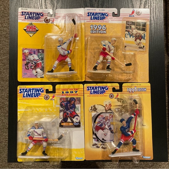 NHL (4) Hockey "Starting Lineup" Sports Action Figures & Trading Cards - Picture 13 of 14